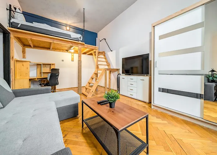 Pomorska Cosy With Mezzanine By Bookinghost Apartment *